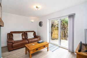 Lounge- click for photo gallery
